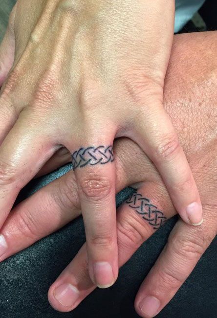100 Unique Wedding Ring Tattoos You Ll Need To See Tattoo Me Now