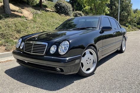 1998 Mercedes E320