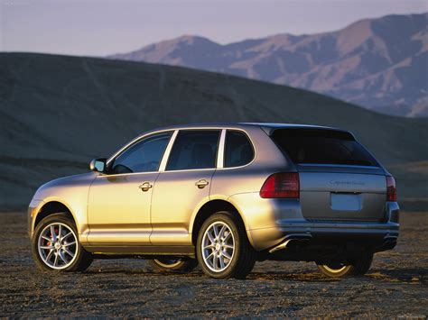 2004 Porsche Cayenne