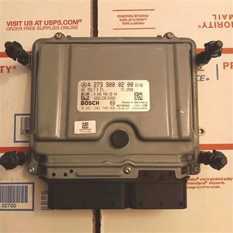 2007 2012 Mercedes W219 Cls550 Clk550 Engine Computer Ecu A2739000200 2007 2012 Mercedes W219 Cls550 Clk550 Engine Computer Ecu A2739000200