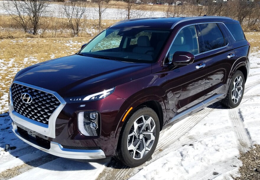 2022 Hyundai Palisade Calligraphy Awd Review Wuwm 89 7 Fm Milwaukee S Npr 2022 Hyundai Palisade Calligraphy Awd Review Wuwm 89 7 Fm Milwaukee S Npr