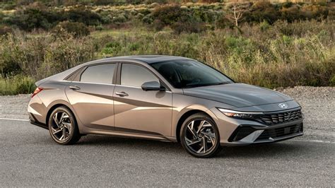 2024 Hyundai Elantra Review Specs Amp Features Mentor Oh