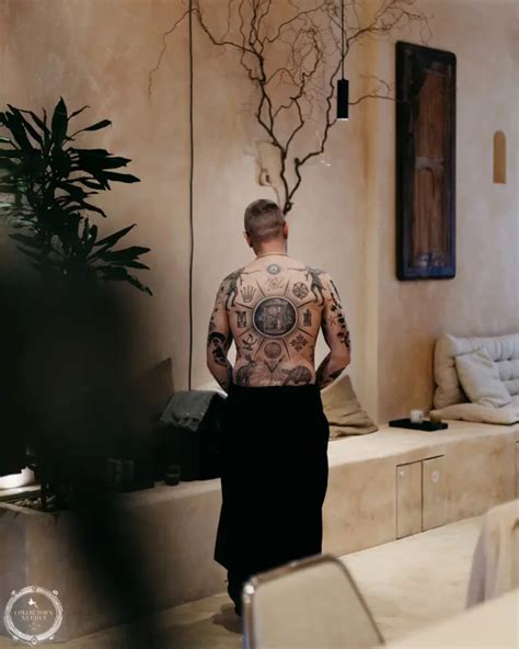 500 Best Tattoo On Neck Ideas For Men 2025