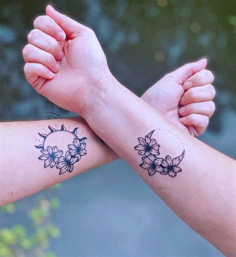 71 Hearty Mother Daughter Tattoos With Meaning