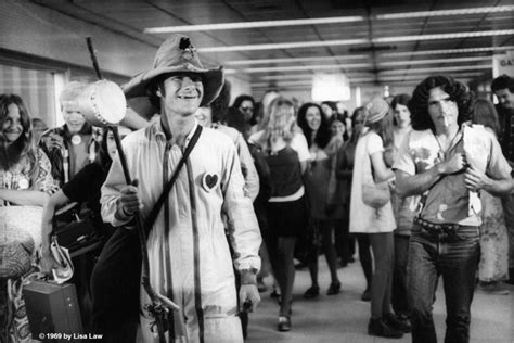 Call The Amp 39 Please Force Amp 39 Wavy Gravy Revisits Woodstock In New Doc 48 Hills