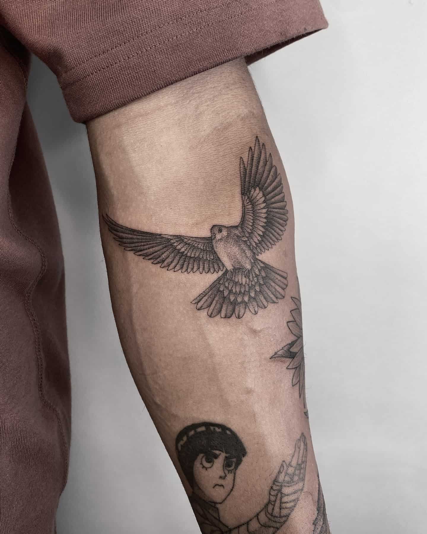 Dove Tattoo Designs For Men
