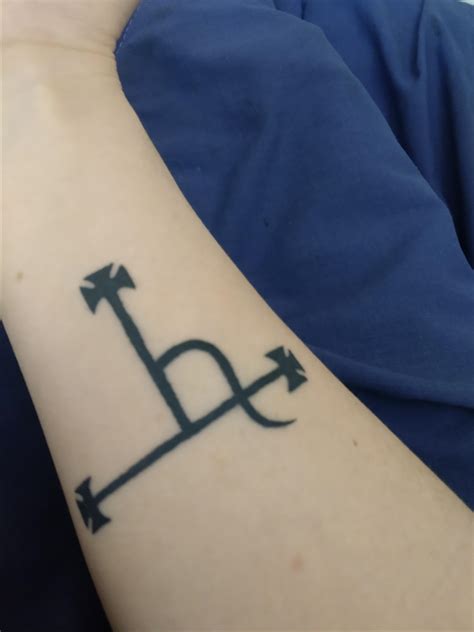 First Tattoo By Arturo At Dream City Tattoos Chicago R Tattoos