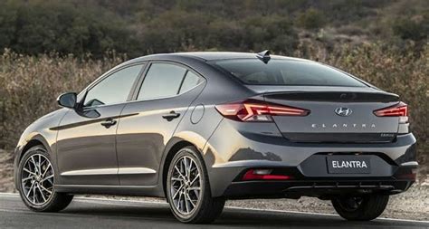 Hyundai Elantra Basic 2019 Price In Pakistan Review Full Specs Images