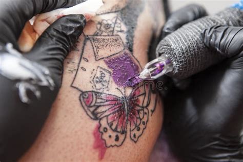 Ink Filling Tattoo Session Stock Photo Image Of Decorative Skin Ink Filling Tattoo Session Stock Photo Image Of Decorative Skin