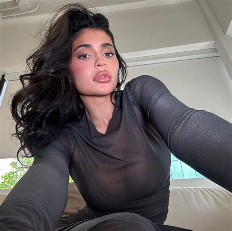 Kylie Jenner's Nude Leak: The Scandal Unveiled