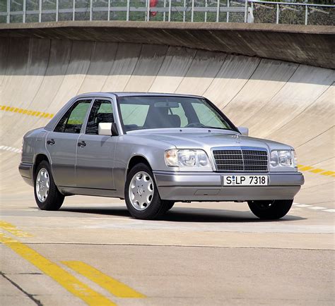 Mercedes Benz W124