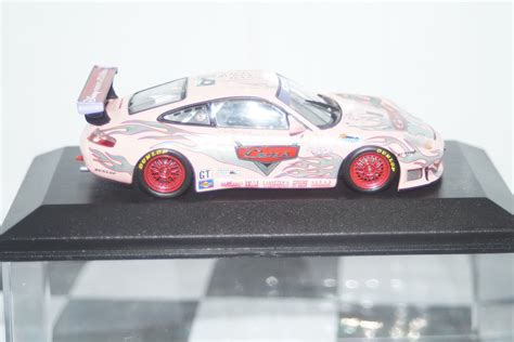 Minichamps 1 43 400 046945 Porsche 911 Gt3rs Pink Sally Phoenix