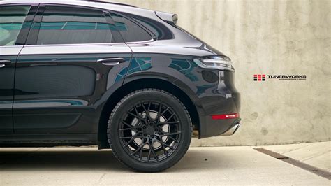 Nokian Tires Porsche Macan