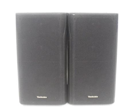Pair Of Technics Sb Ch700 Bookshelf Speakers 3 Way System In Black
