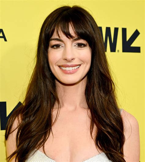 See Anne Hathaway Amp 39 S Style Evolution From 1999 Until Now See Anne Hathaway Amp 39 S Style Evolution From 1999 Until Now