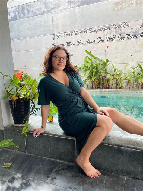 The Shyness of Nude Artistry