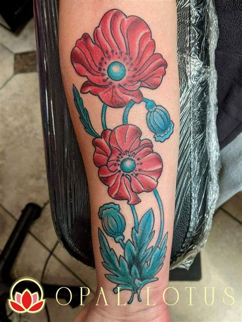 Traditional Poppy Tattoos Bold Beautiful Ink Certified Tattoo Studios Traditional Poppy Tattoos Bold Beautiful Ink Certified Tattoo Studios