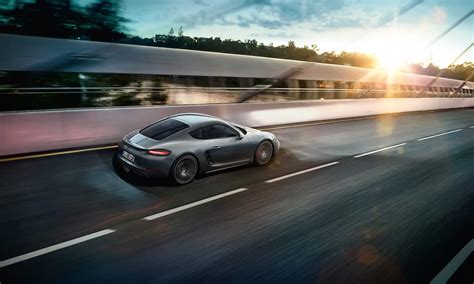 Why A Certified Pre Owned Porsche Might Be Right For You